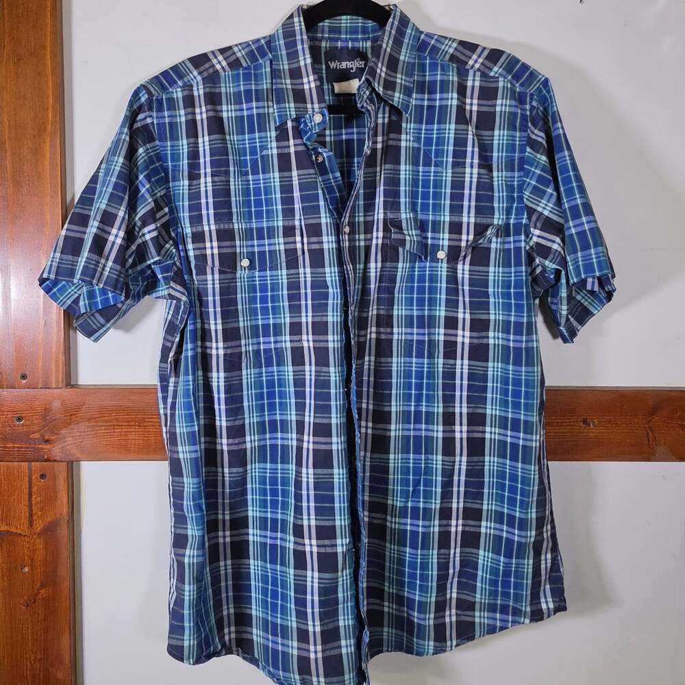 Wrangler Western Short Sleeve Plaid Pearl Snap Shirt